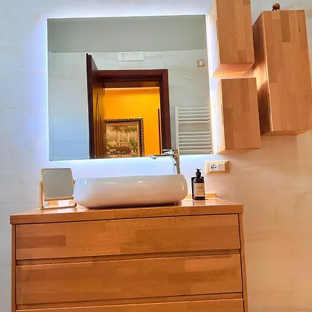 Luxury - Center Apartment Tirana