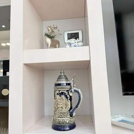 Luxury - Center Apartment Tirana