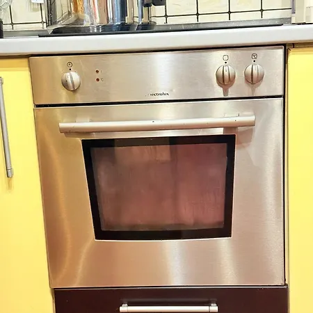 Luxury - Center Apartment Tirana