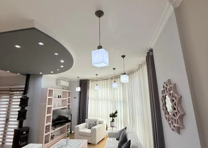 Luxury - Center דירה